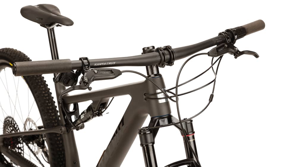 Santa Cruz Blur 4 CC 29 X0 AXS RSV Bike in Matte Carbon - Image 5 of 6