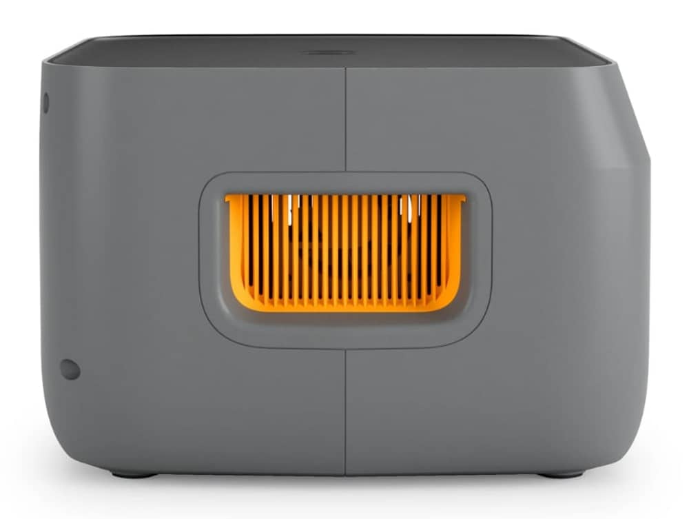 BioLite BaseCharge 600+ Power Station in Grey - Image 3 of 3