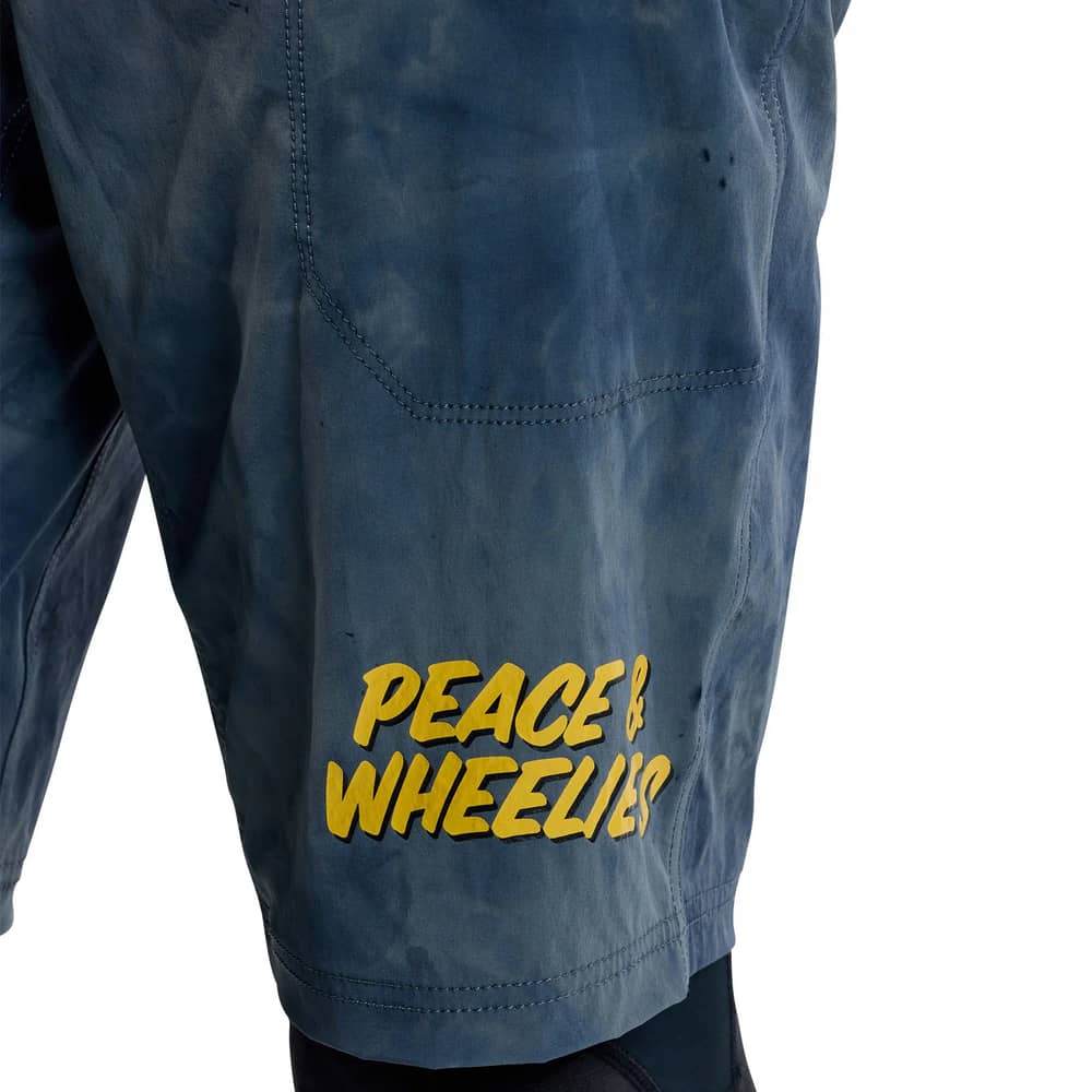 Troy Lee Designs Skyline Trail Short Shell in Washed Out Dark Cloud - Image 5 of 9