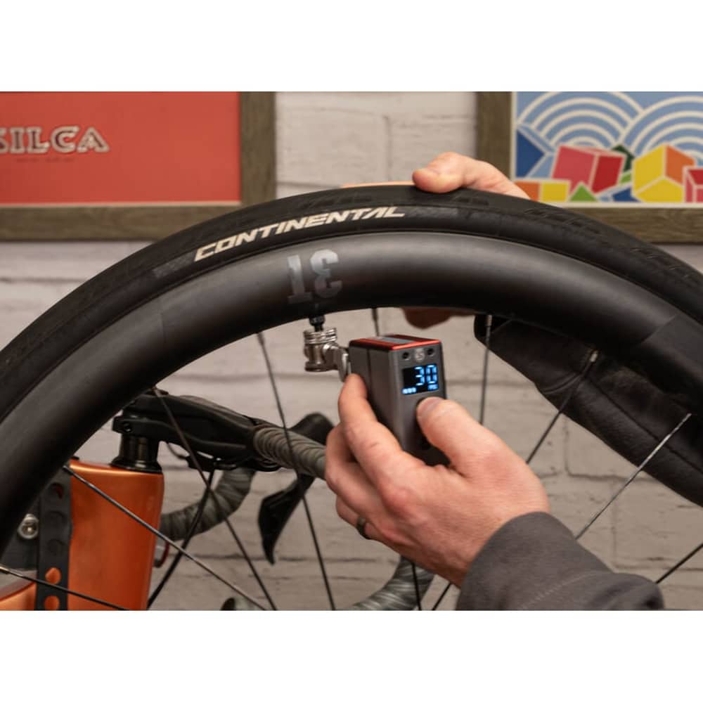 SILCA Elettrico Ultimate Mini Inflator in Grey - Image 5 of 5