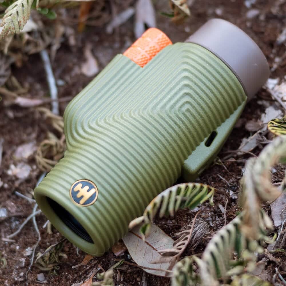 Nocs Provisions Zoom Tube 8x32 Monocular in Juniper Green - Image 4 of 4
