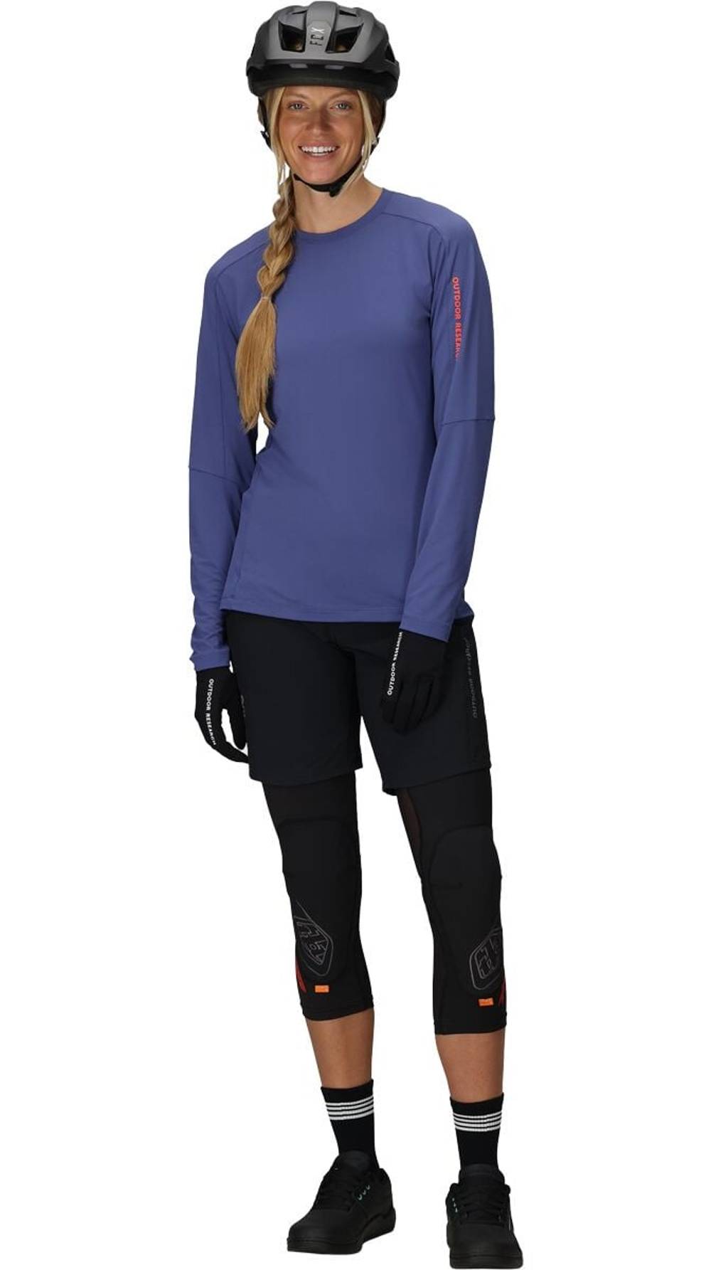 Outdoor Research Women's Freewheel Long Sleeve Jersey in Galactic - Image 4 of 4