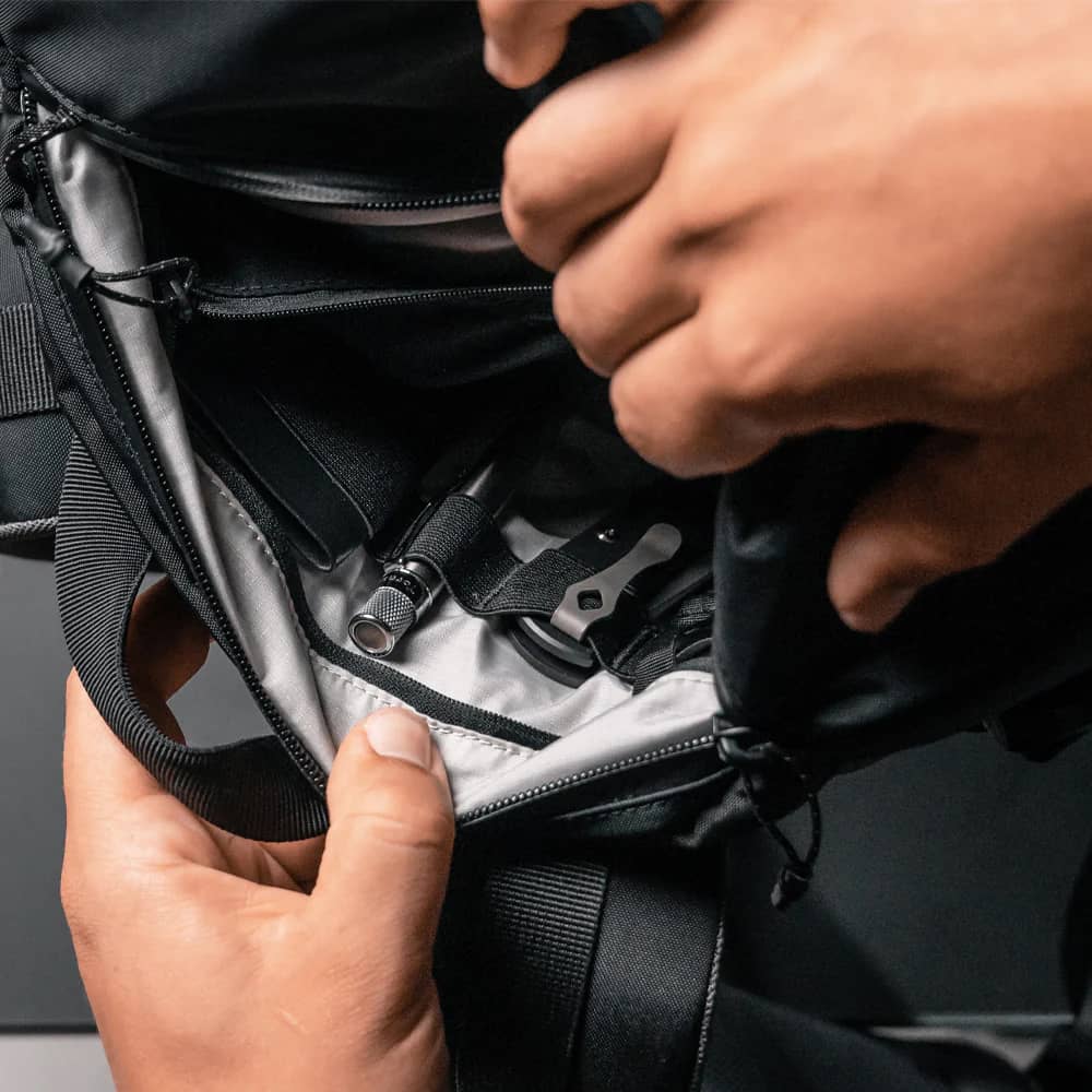Matador SEG28 Backpack in Black - Image 2 of 3
