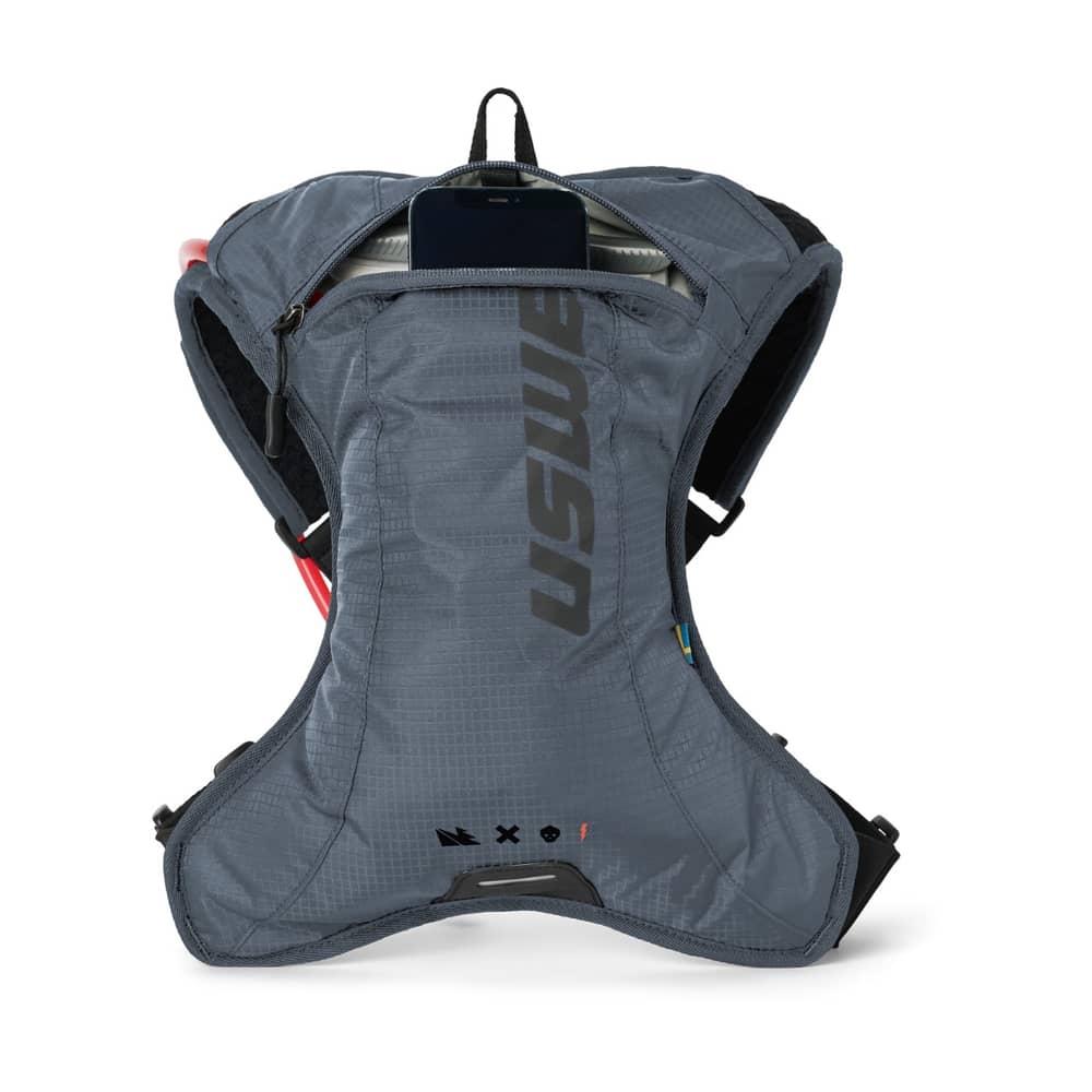 USWE XC Outlander 2L Hydration Pack in Blue - Image 3 of 4