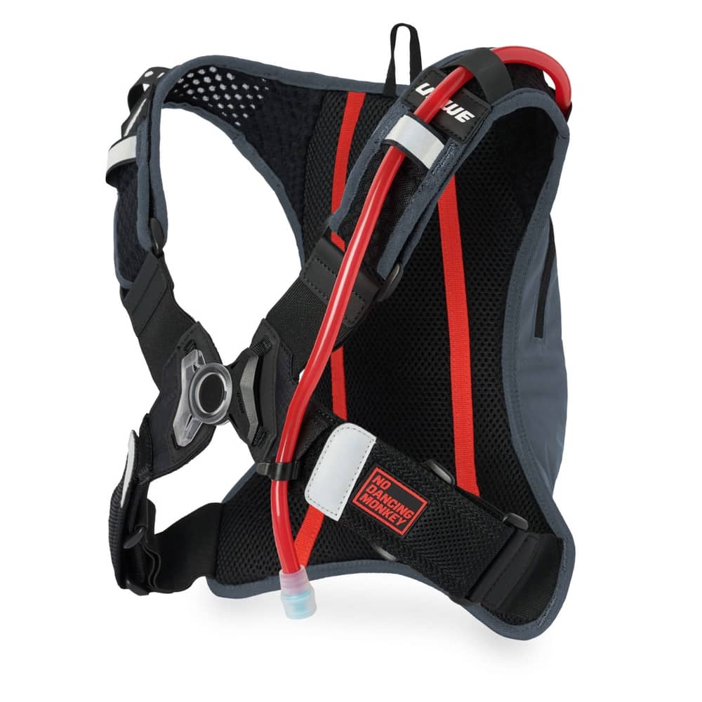 USWE XC Outlander 4L Hydration Pack in Blue - Image 2 of 3