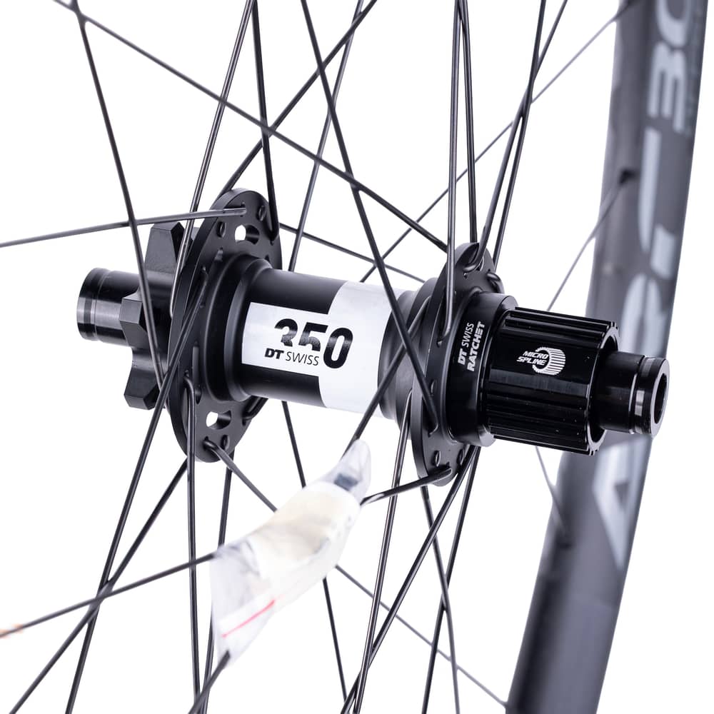 Race Face ARC Offset 30 DT350 29" Wheel OE Packaged in Black - Image 2 of 2
