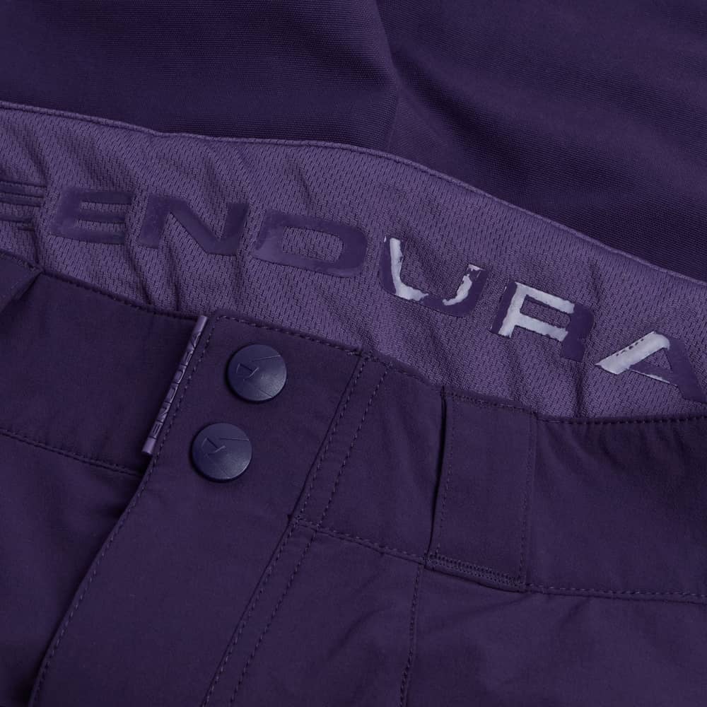 Endura Women’s SingleTrack Short II in Bramble - Image 3 of 4
