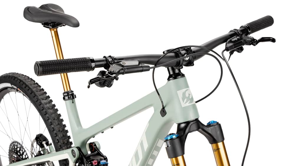 Pivot Trailcat LT Pro X0 Bike in Green Meadow Mist - Image 5 of 5