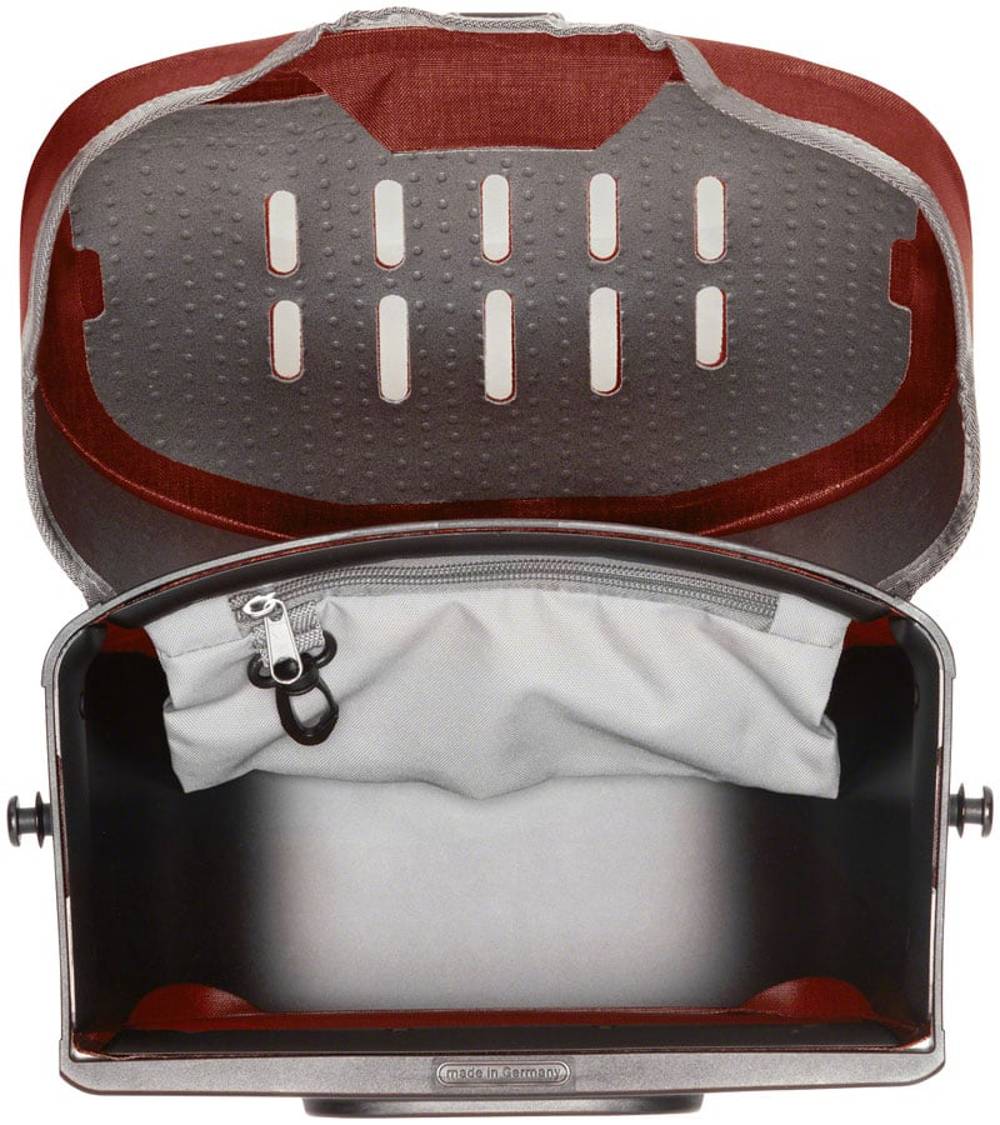 Ortlieb Ultimate 6 Plus Handlebar Bag - 5L in Red - Image 4 of 4