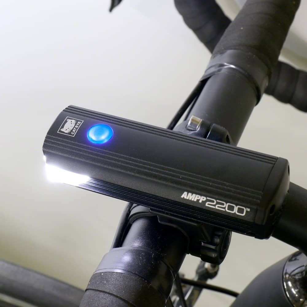 CatEye AMPP2200 Headlight in Black - Image 3 of 4