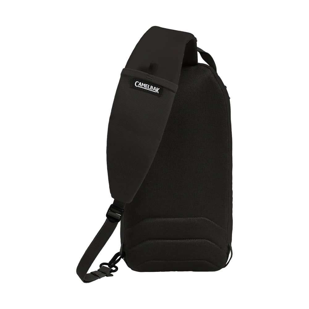 Camelbak Arete Sling 8 Slingpack Hydration Pack in Black - Image 2 of 5