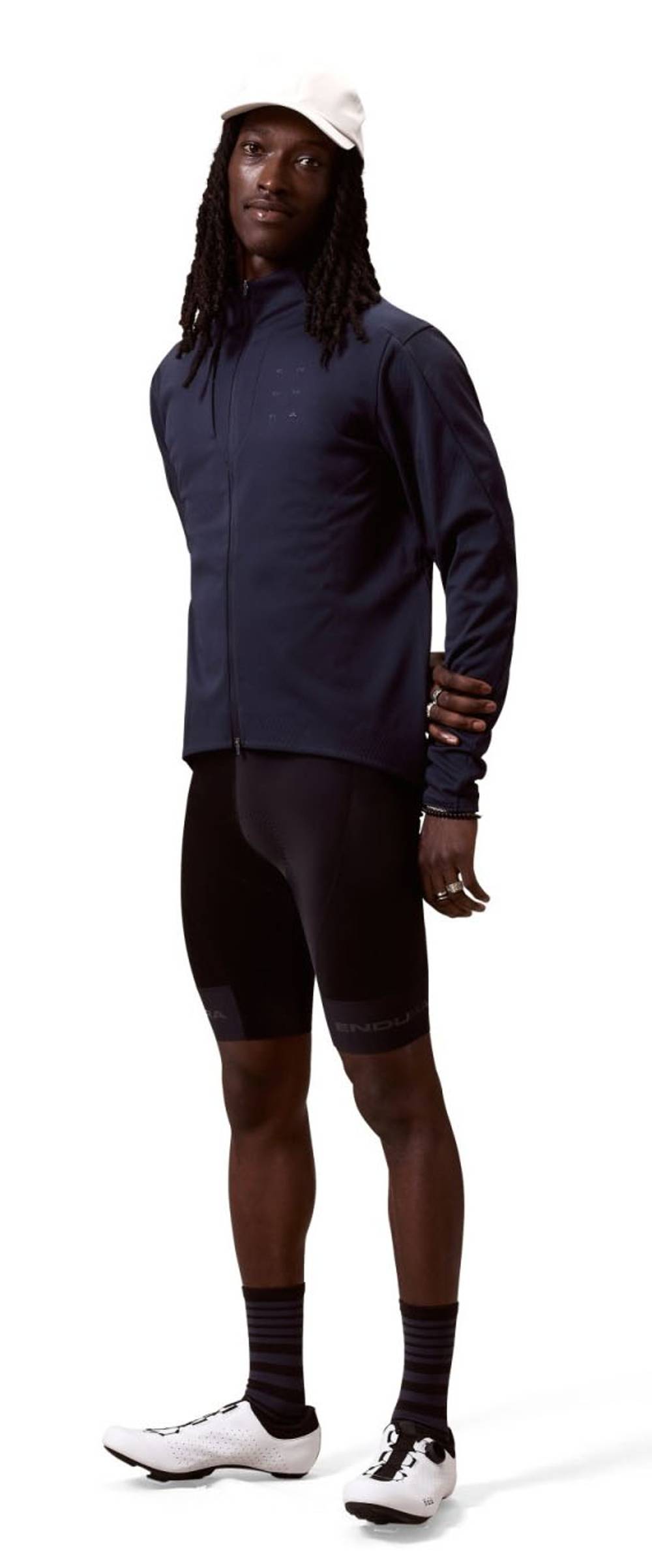 Endura Men's AllTrack Race Wind Jacket in Midnight/Navy - Image 4 of 4