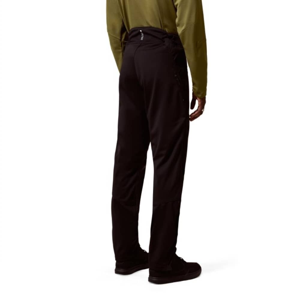 Endura Men's AllTrack Roam Pants in Black - Image 2 of 4