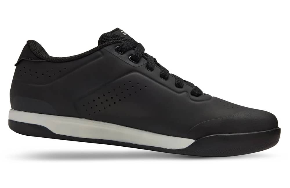 Giro Latch Shoes in Black - Image 2 of 4