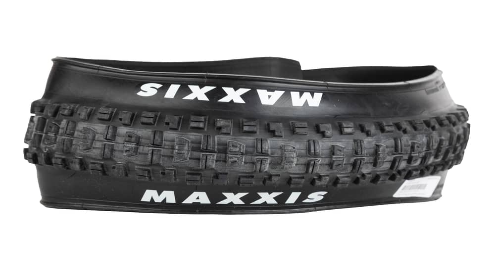 Maxxis Minion Dhr II 27.5" OEM Tire in Black - Image 7 of 8