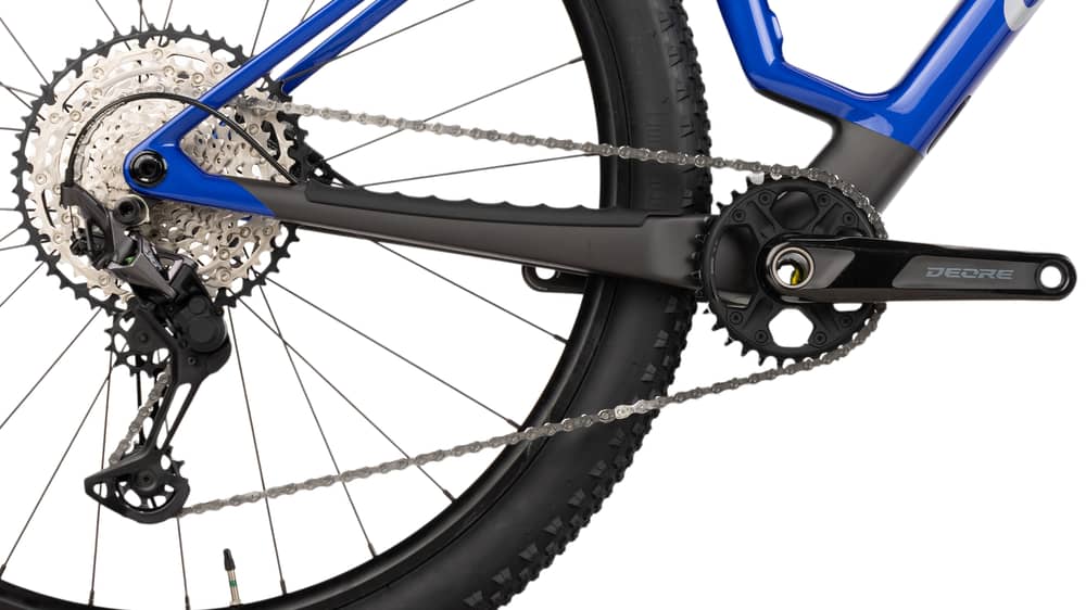 Orbea ALMA M30 Bike 2026 in Gloss Cobalt Blue/Matt Carbon Raw - Image 2 of 5