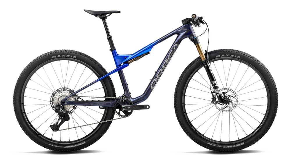 Orbea OIZ M10 Bike 2027 in Carbon/Blue - Image 1 of 1