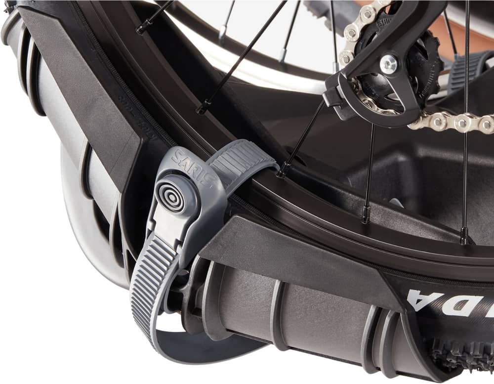Saris Freedom G2 4-Bike Hitch Rack in Black - Image 3 of 4