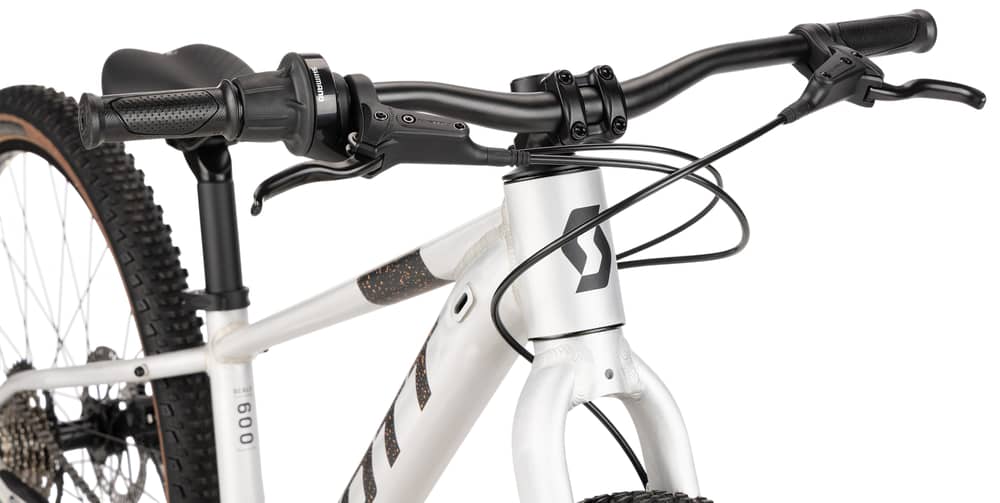 Scott Scale 600 Bike 2026 in Alloy Silver - Image 4 of 5