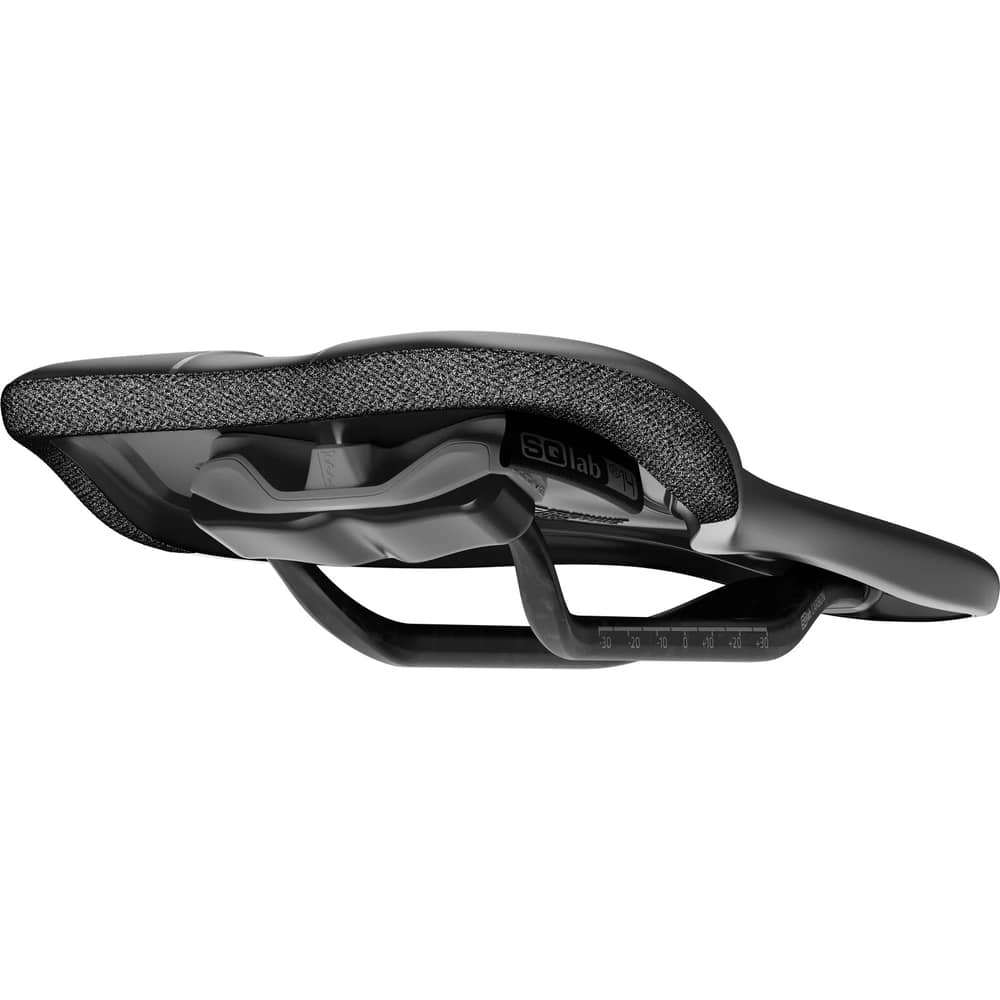 SQlab 611 ERGOWAVE Active 2.1 Carbon Saddle in Black - Image 4 of 6