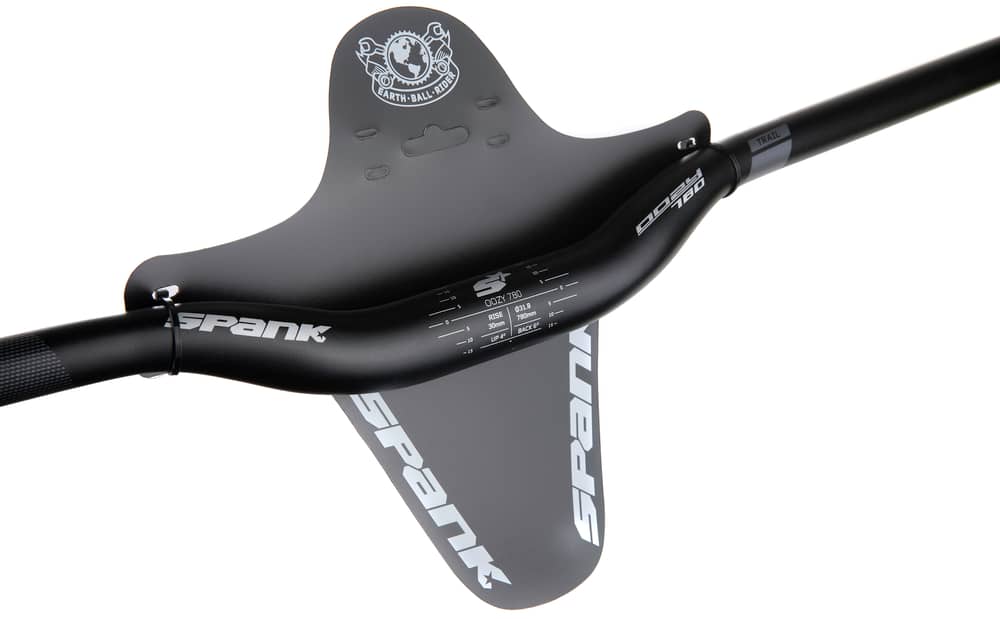 Spank Oozy Trail 780 Handlebar in Black/Grey - Image 2 of 3
