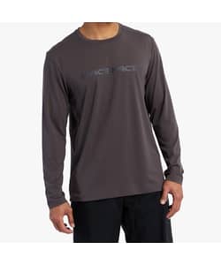Race Face Commit LS Tech Top