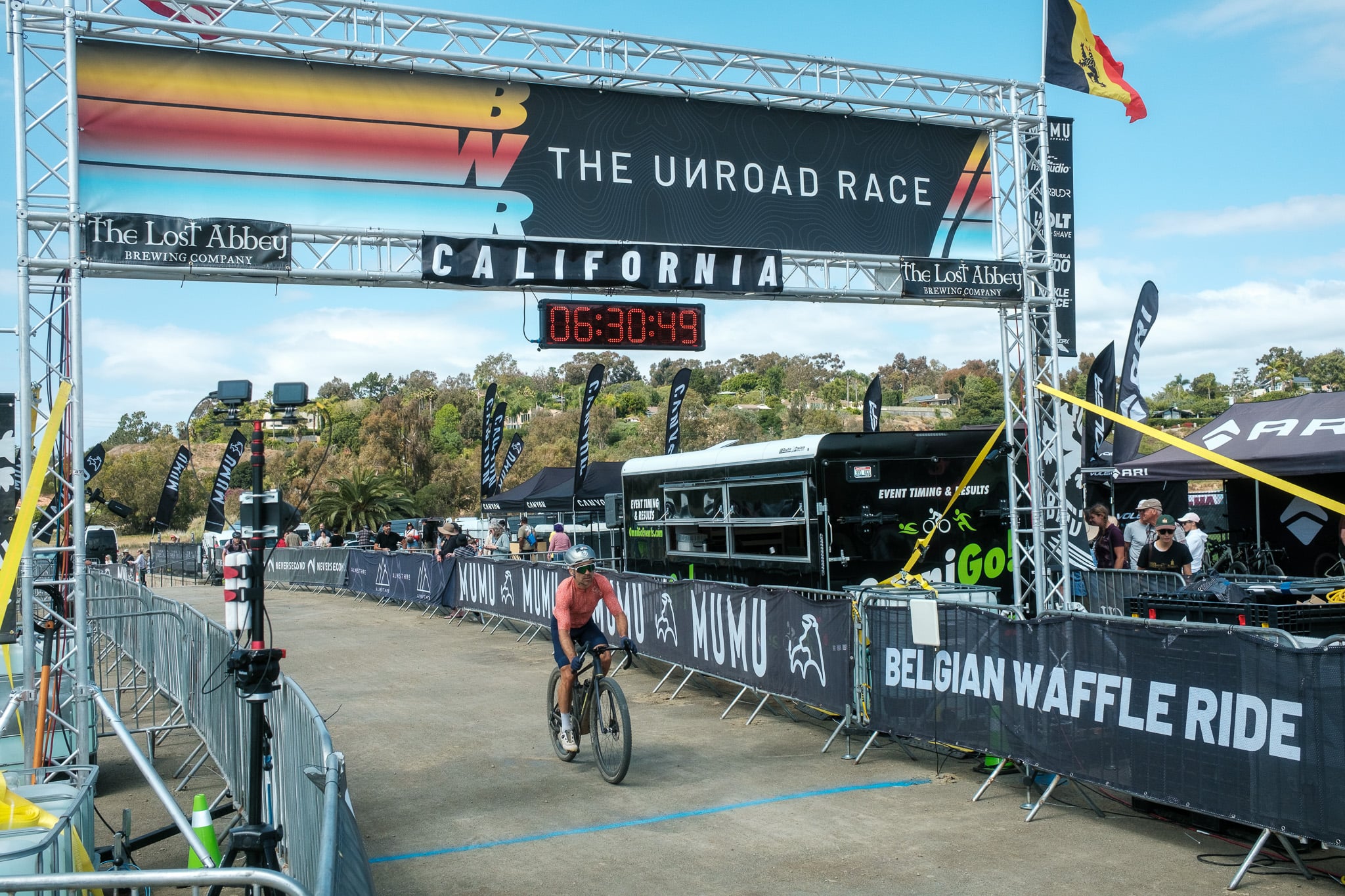 BWR finish line arch with race clock reading 6:30:49.